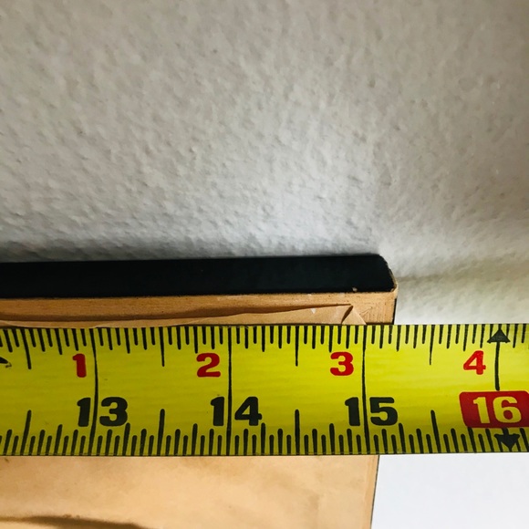 Signed vintage Leaf Art Framed in Lacquered Burled Wood - Picture 6 of 13